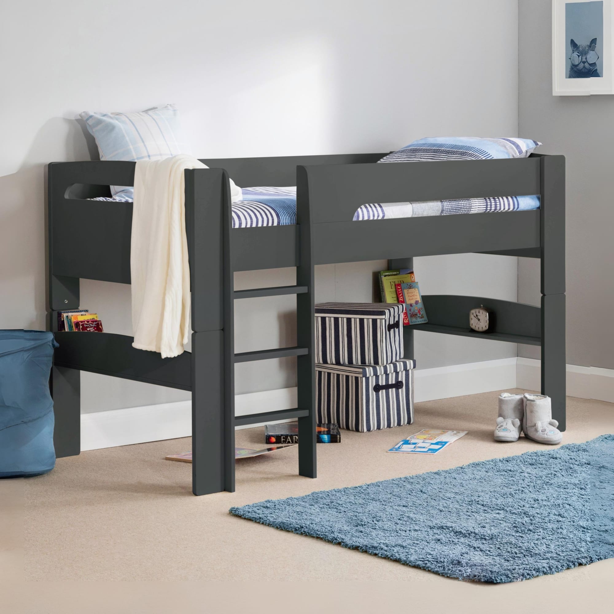 Pluto Mid Sleeper Anthracite