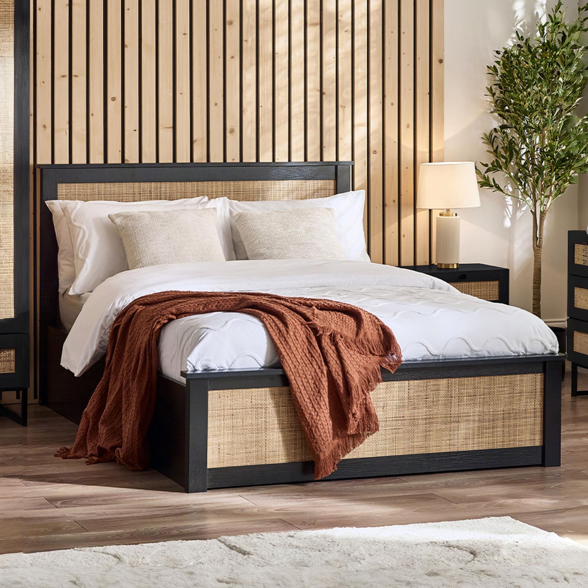 Padstow Ottoman 135Cm Double Bed - Black
