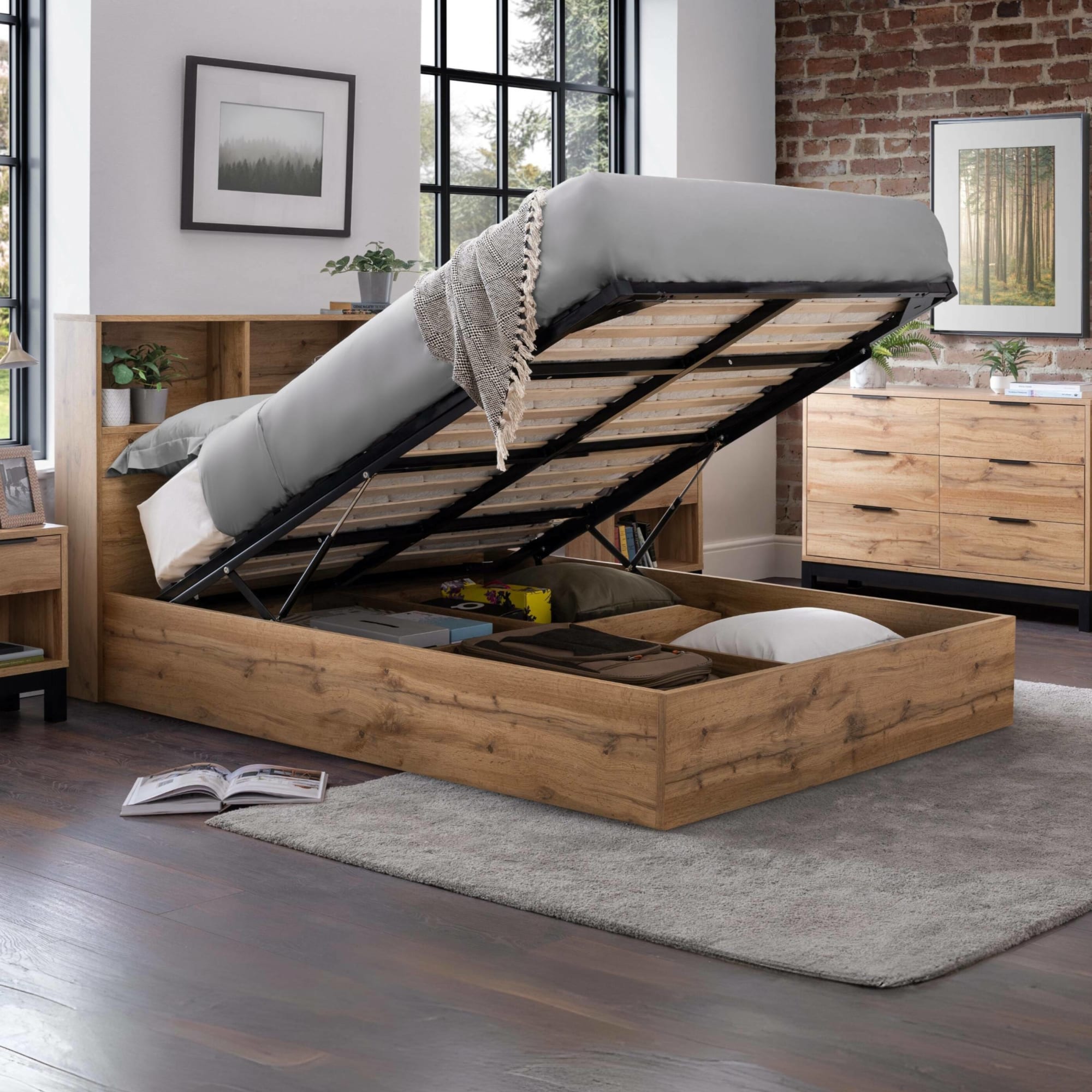 Bali Ottoman Storage 135cm Double Bed - Light Oak