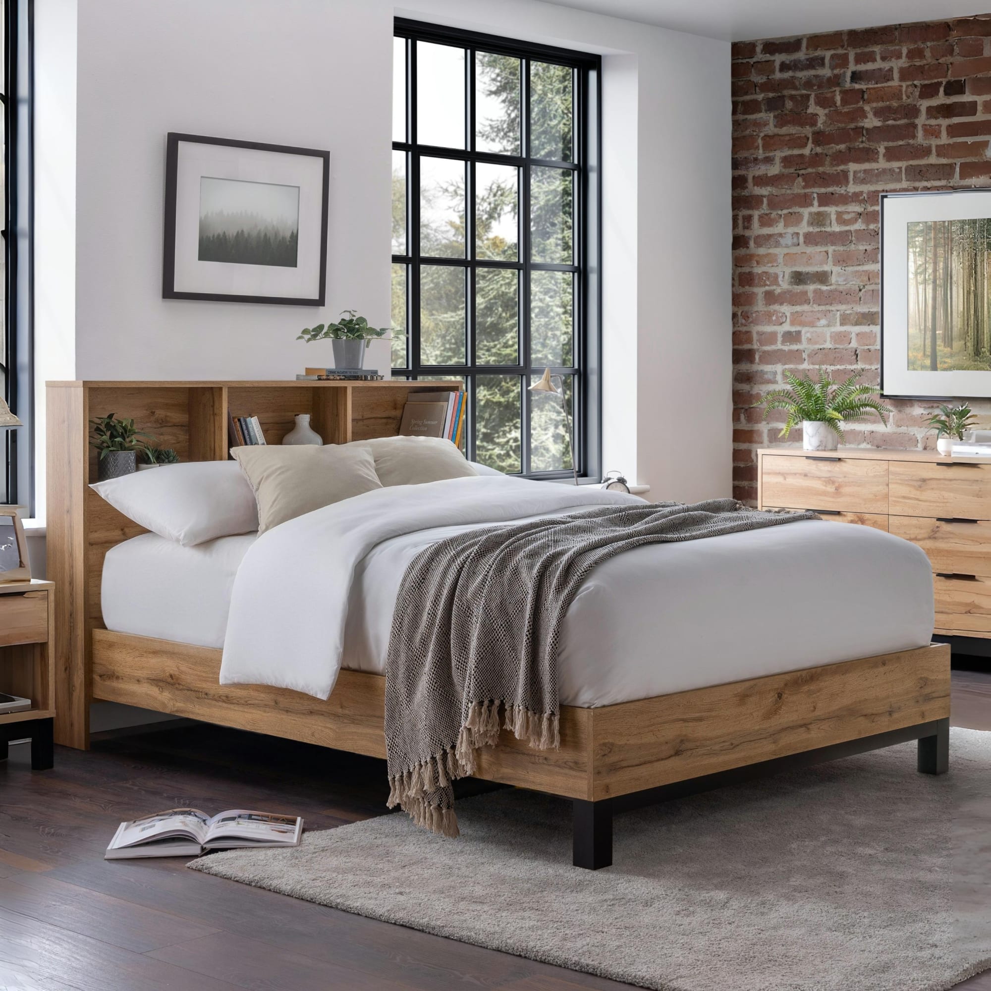 Bali Bookcase Headboard Bed 135cm - Light Oak