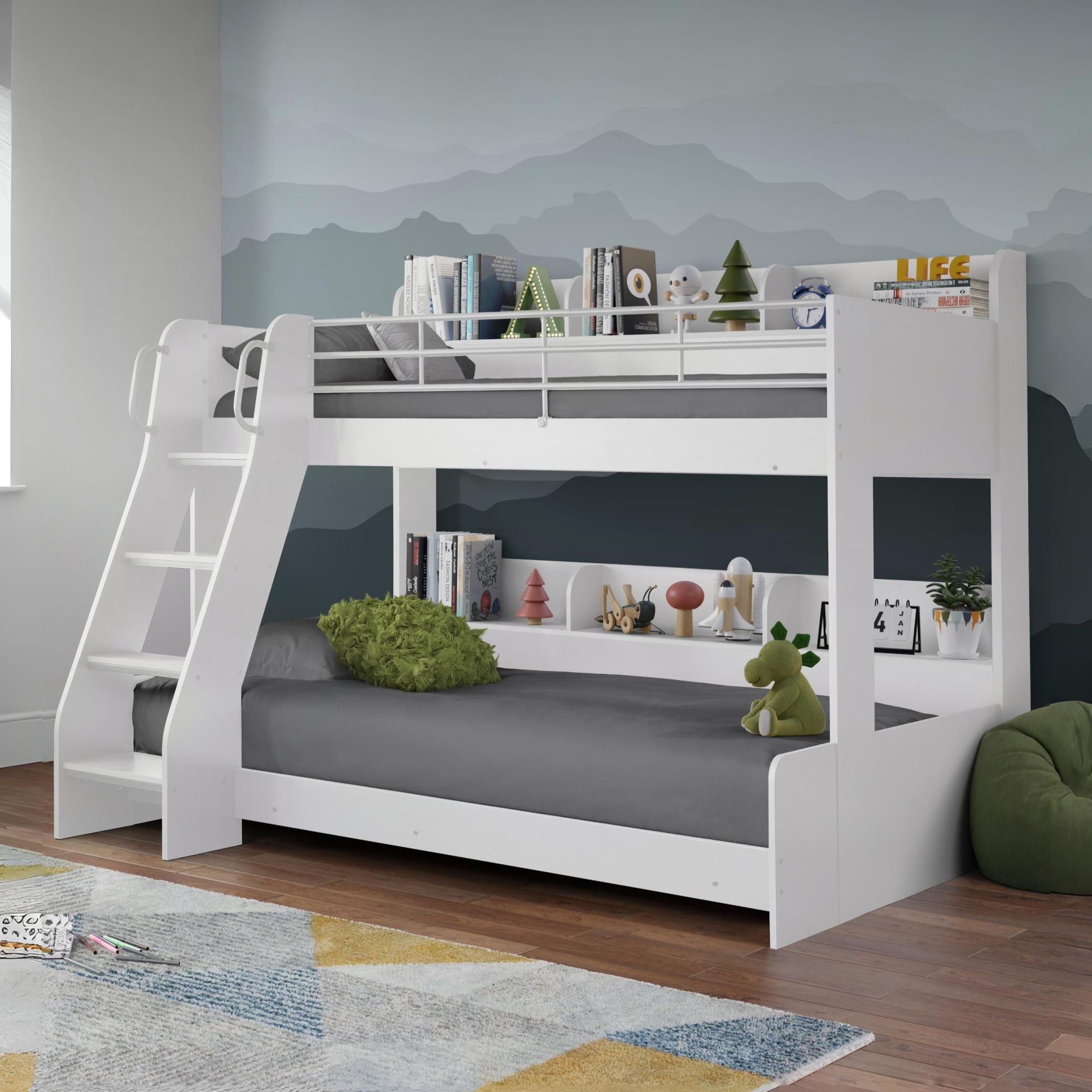Domino Triple Sleeper White